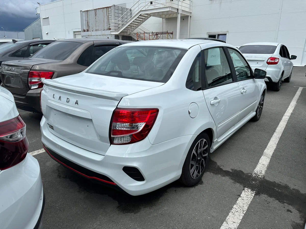 Lada Granta Sportline в Уфа - еще фото